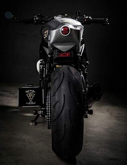 BMW S R Got Naked Bt VTR Customs